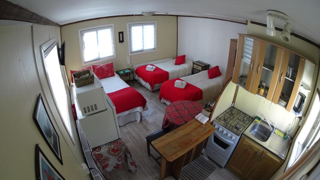 Hostal Y Cabanas Ainil Punta Arenas Kültér fotó
