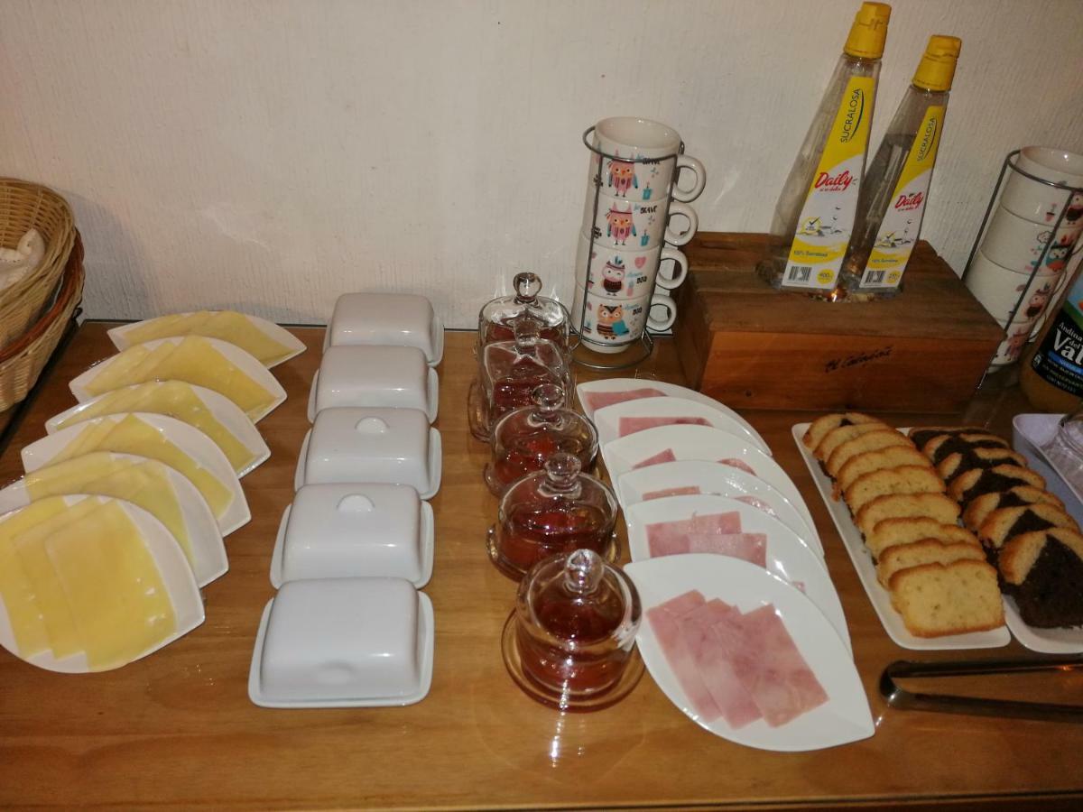 Hostal Y Cabanas Ainil Punta Arenas Kültér fotó